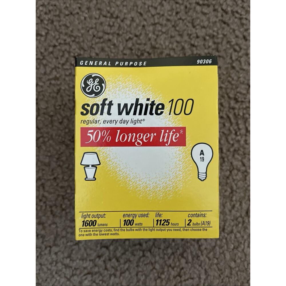 GE Soft White 100W Bulbs (2 Pack), Collector’s Item, NOS, A19, Old School Bulbs